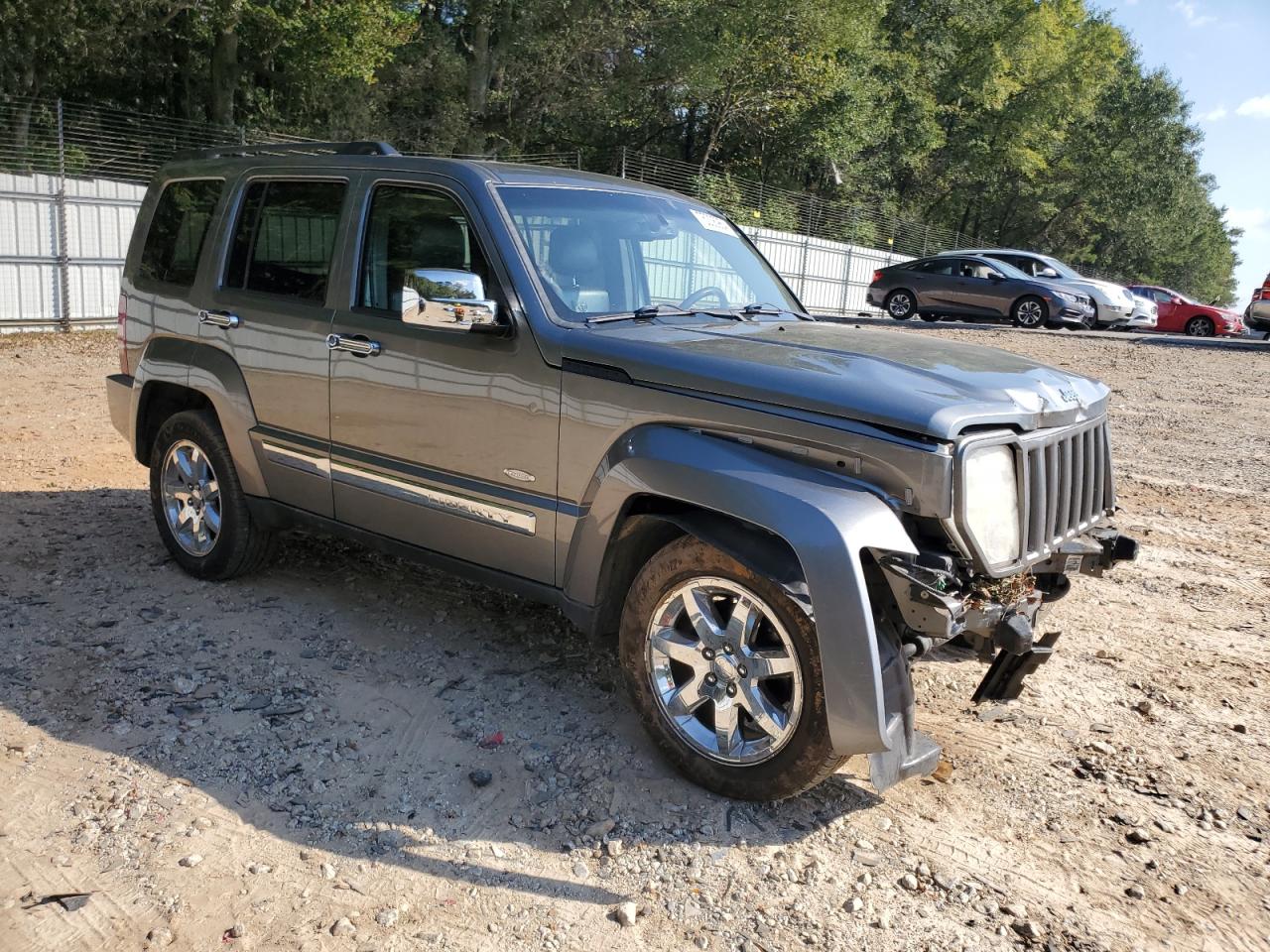 2012 Jeep Liberty (North America) - Image 4