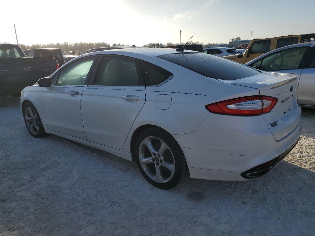 2014 Ford Fusion - Image 2