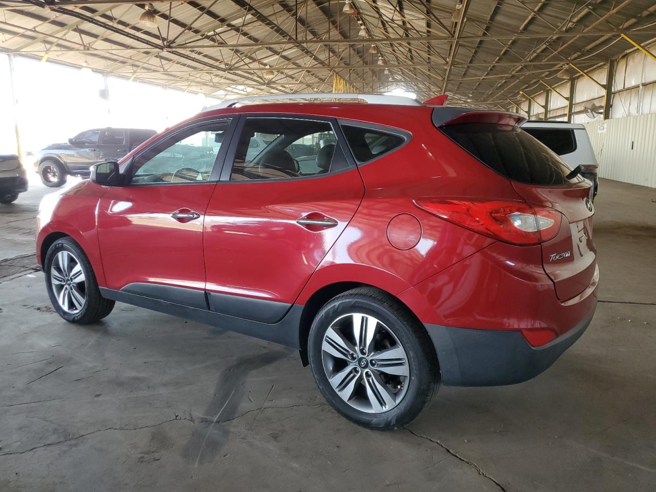 KM8JU3AG3FU117302 2015 HYUNDAI TUCSON - Image 2