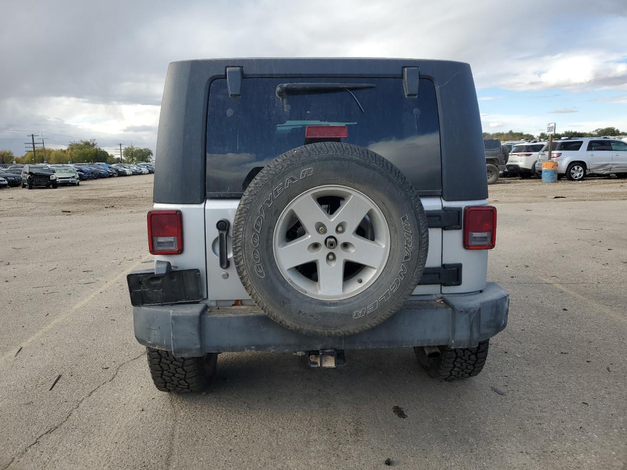 2007 Jeep Wrangler Sahara VIN: 1J4GA59137L198032 Lot: 76264544