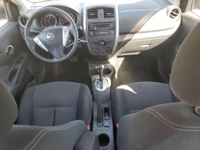  NISSAN VERSA 2016 Сірий