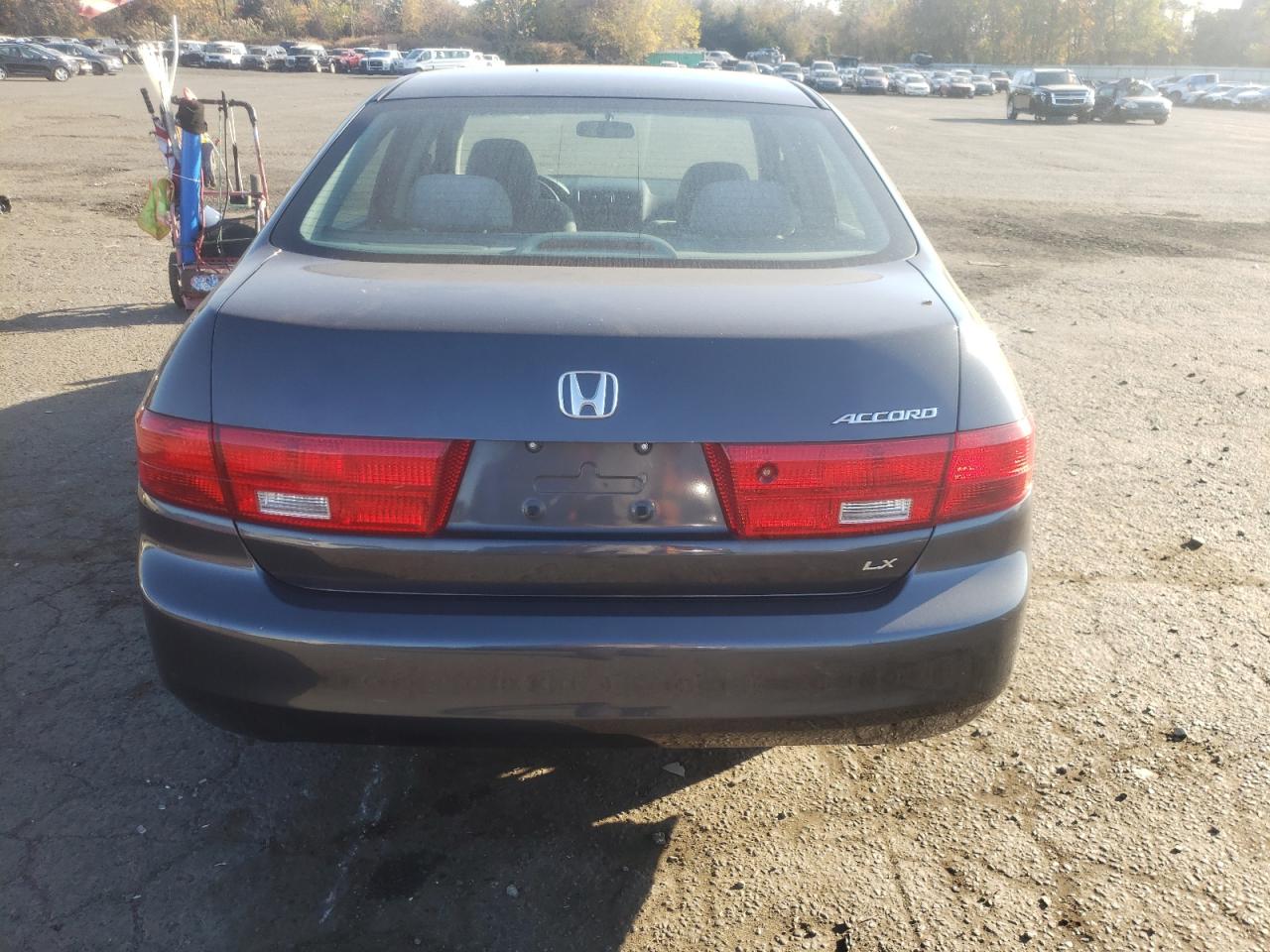 1HGCM56475A194165 2005 Honda Accord Lx