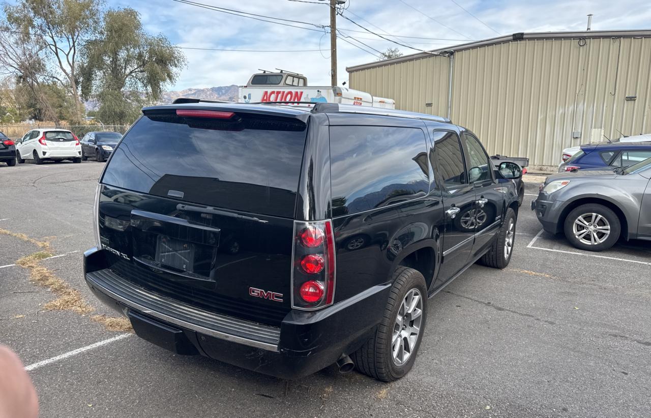 2011 GMC Yukon Xl Denali VIN: 1GKS2MEF1BR272132 Lot: 77686994