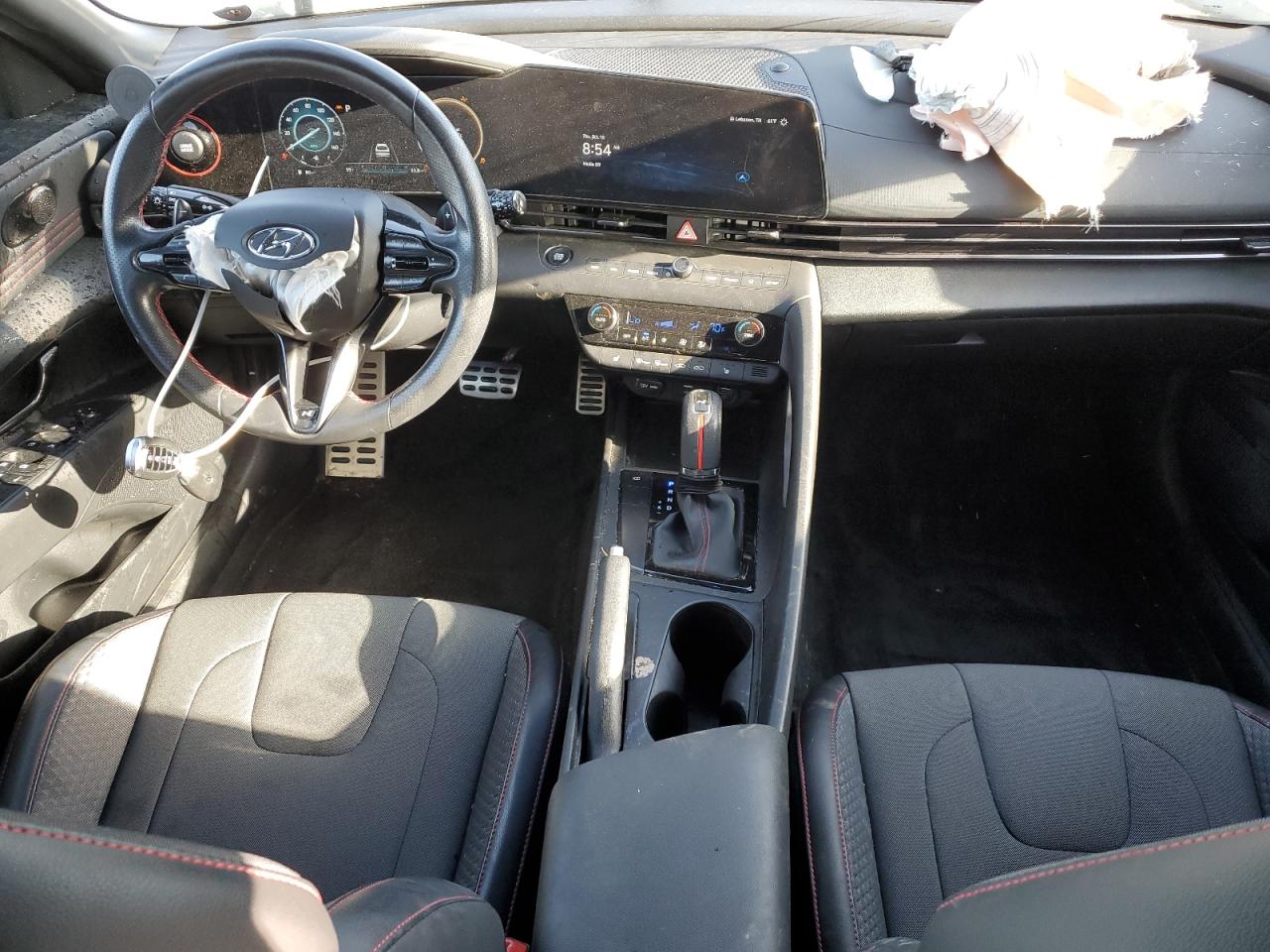 2023 Hyundai Elantra - Image 8
