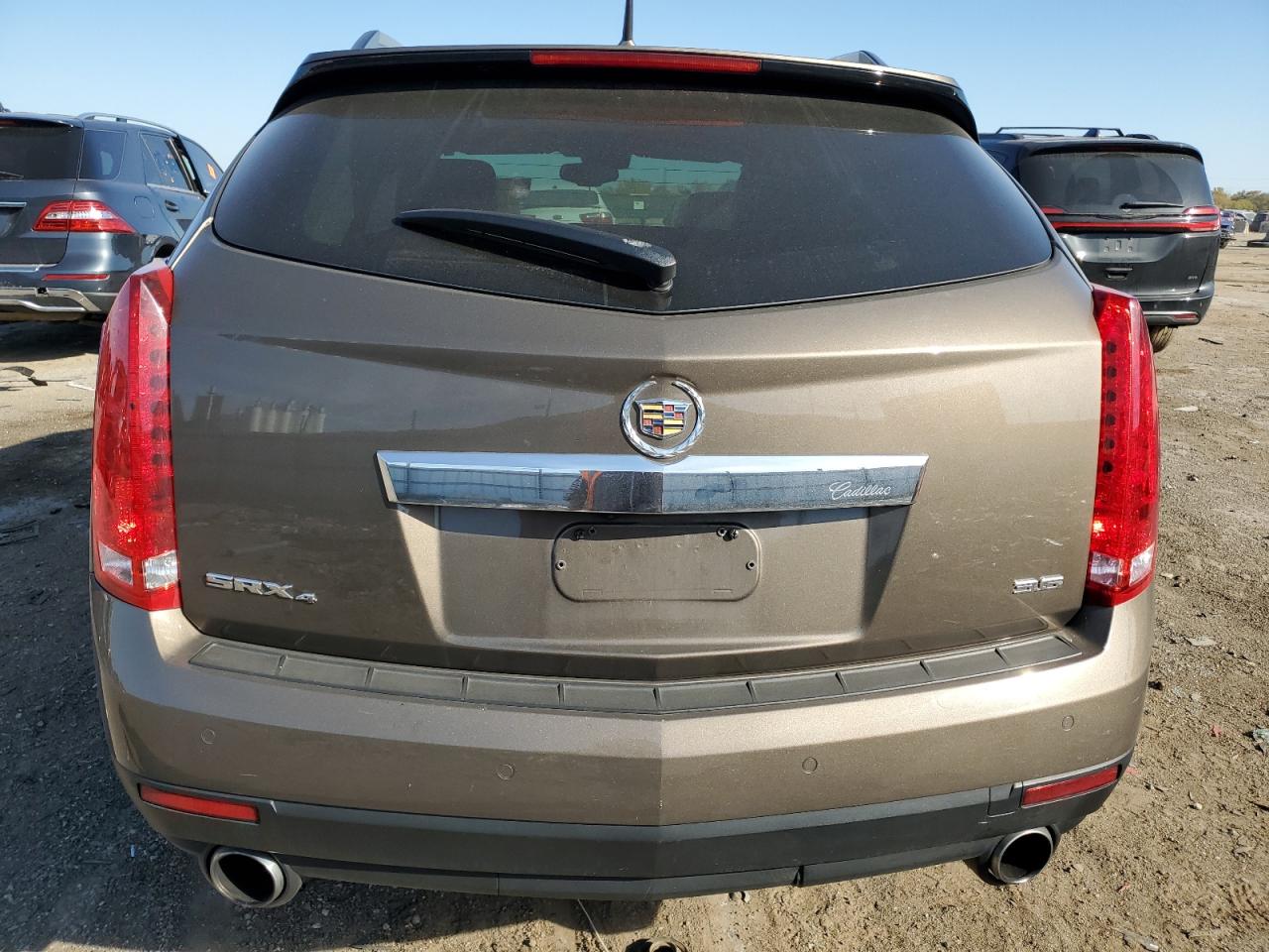 2014 Cadillac SRX - Image 6