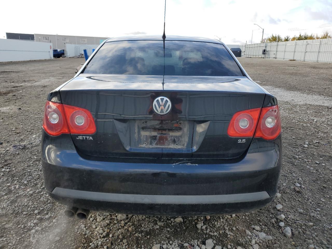 2007 Volkswagen Jetta - Image 6