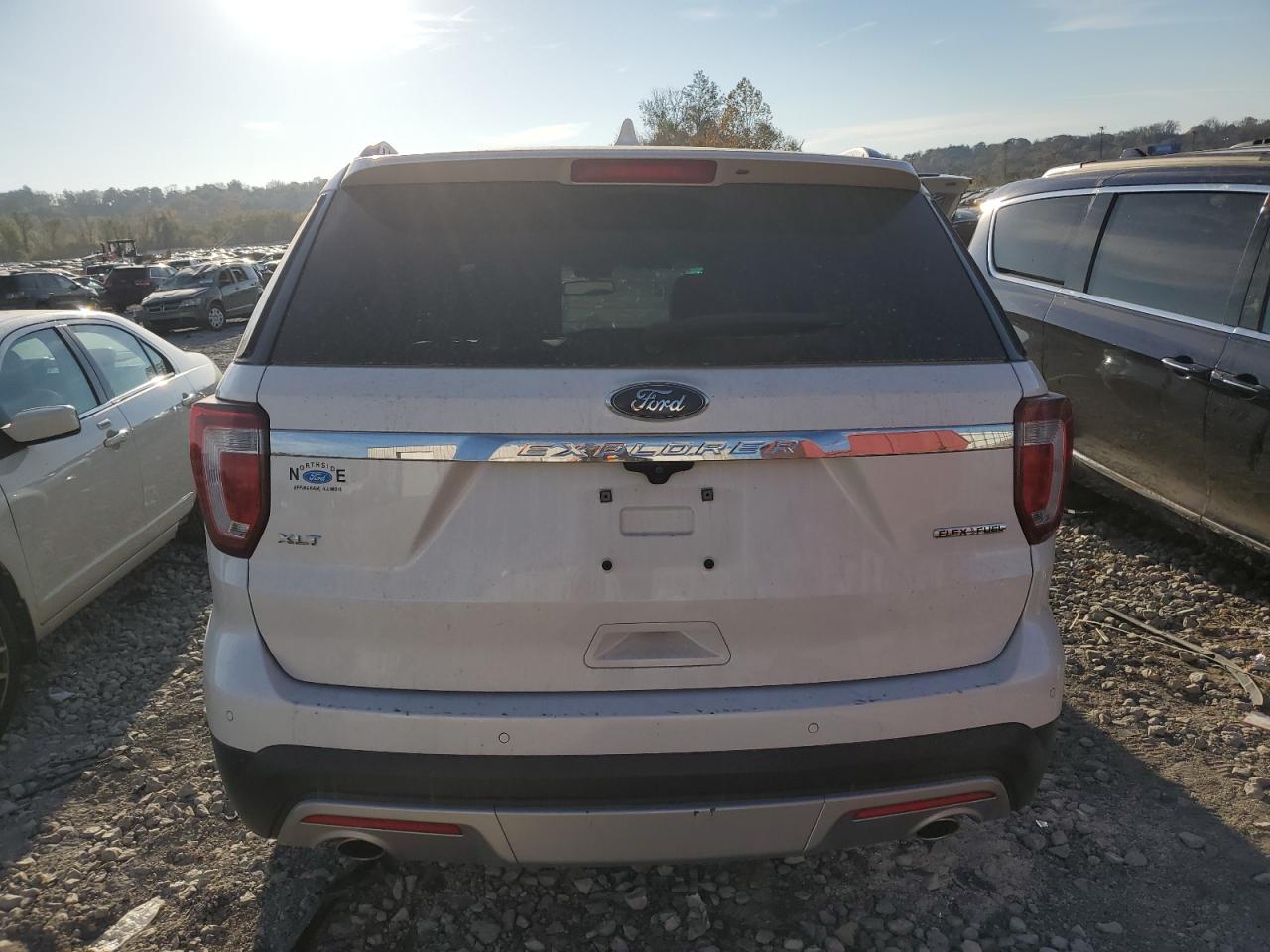 1FM5K7D81GGA10803 2016 Ford Explorer Xlt