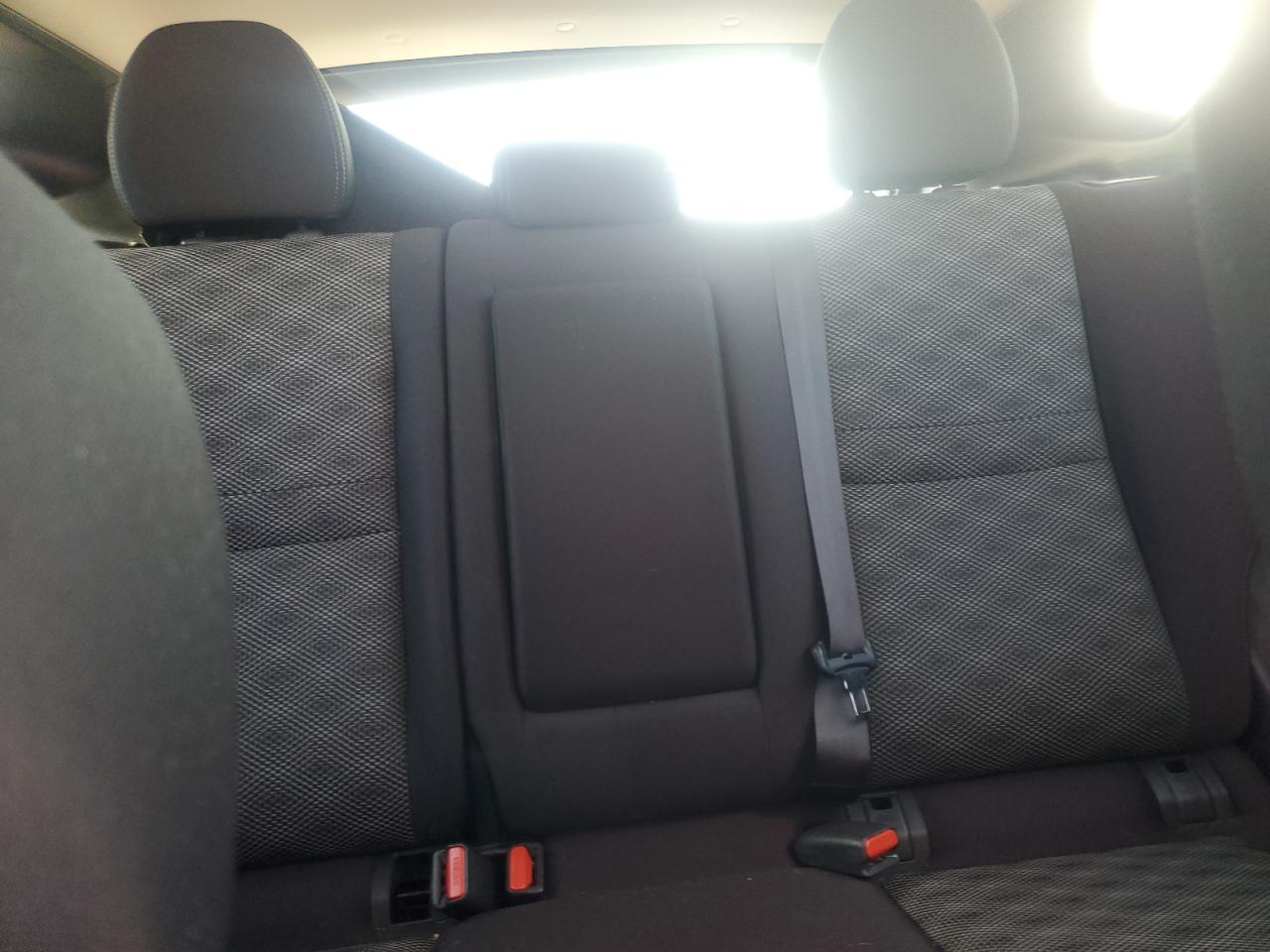 2019 Nissan Rogue - Image 10