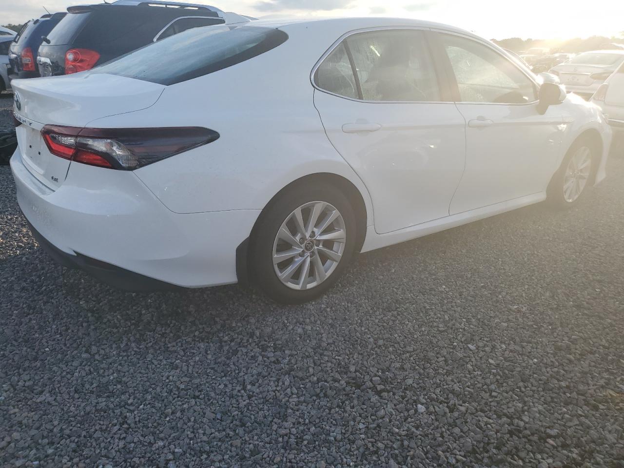 2021 Toyota Camry - Image 3