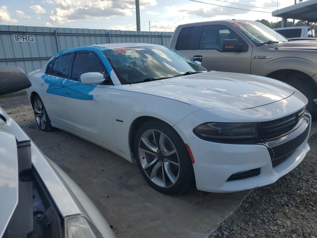 VIN 2C3CDXCT4FH848245 2015 DODGE CHARGER no.4