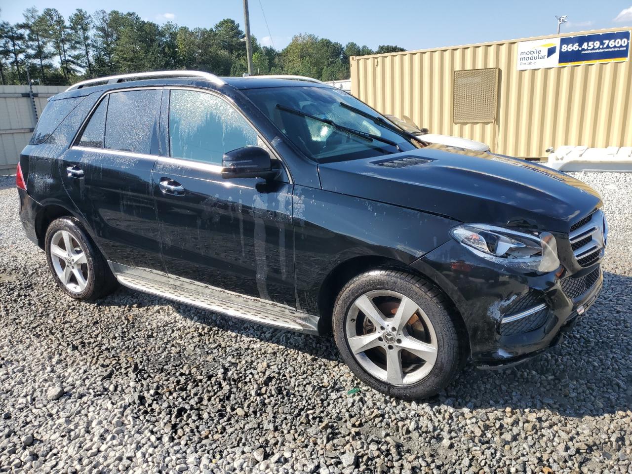 2017 Mercedes-Benz GLE - Image 4