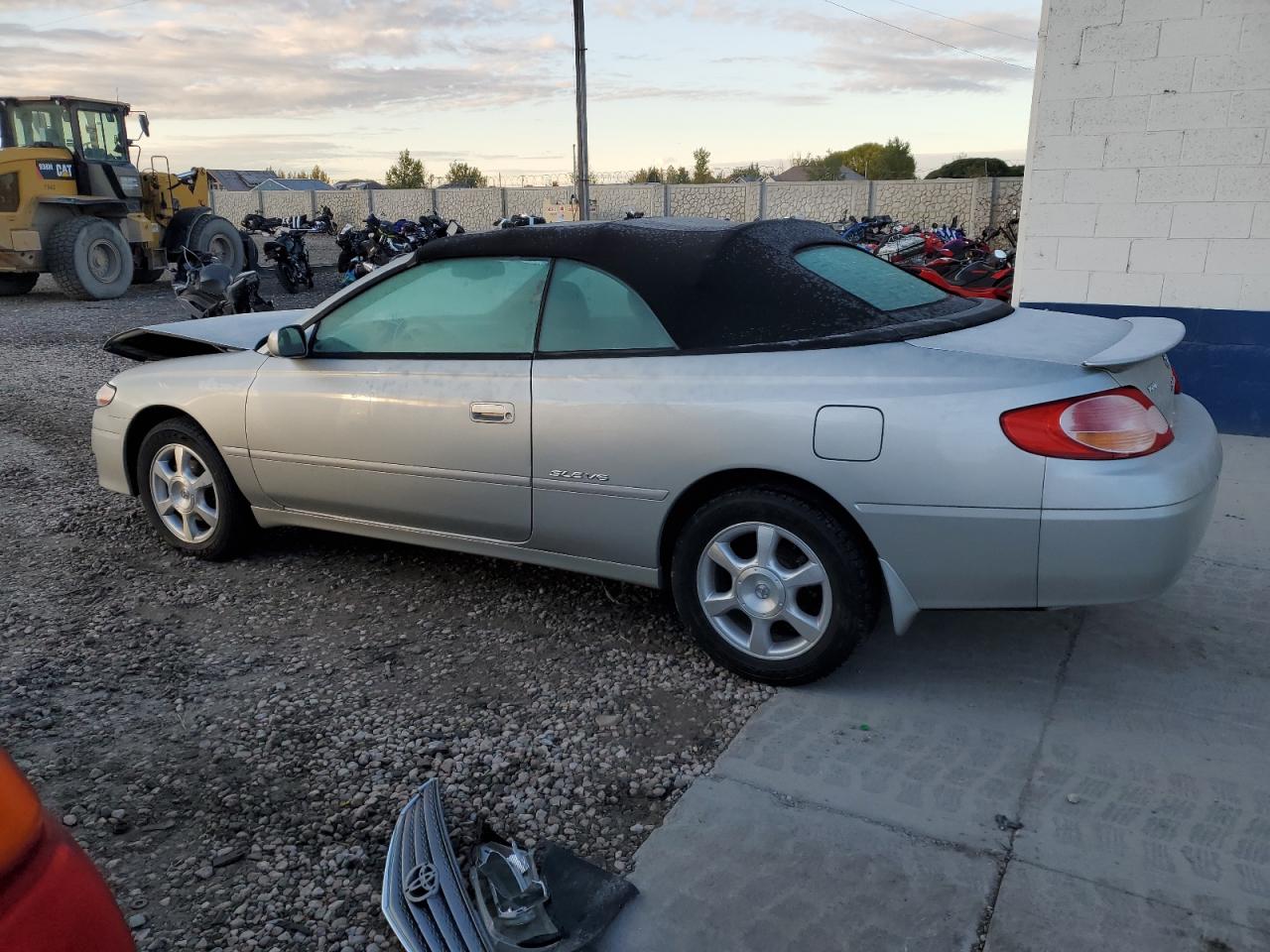 2003 Toyota Camry Solara - Image 2