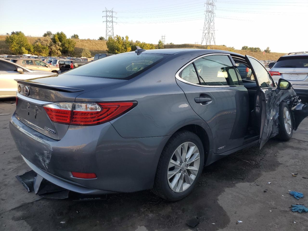 2014 Lexus Es 300H VIN: JTHBW1GG9E2067223 Lot: 74492404