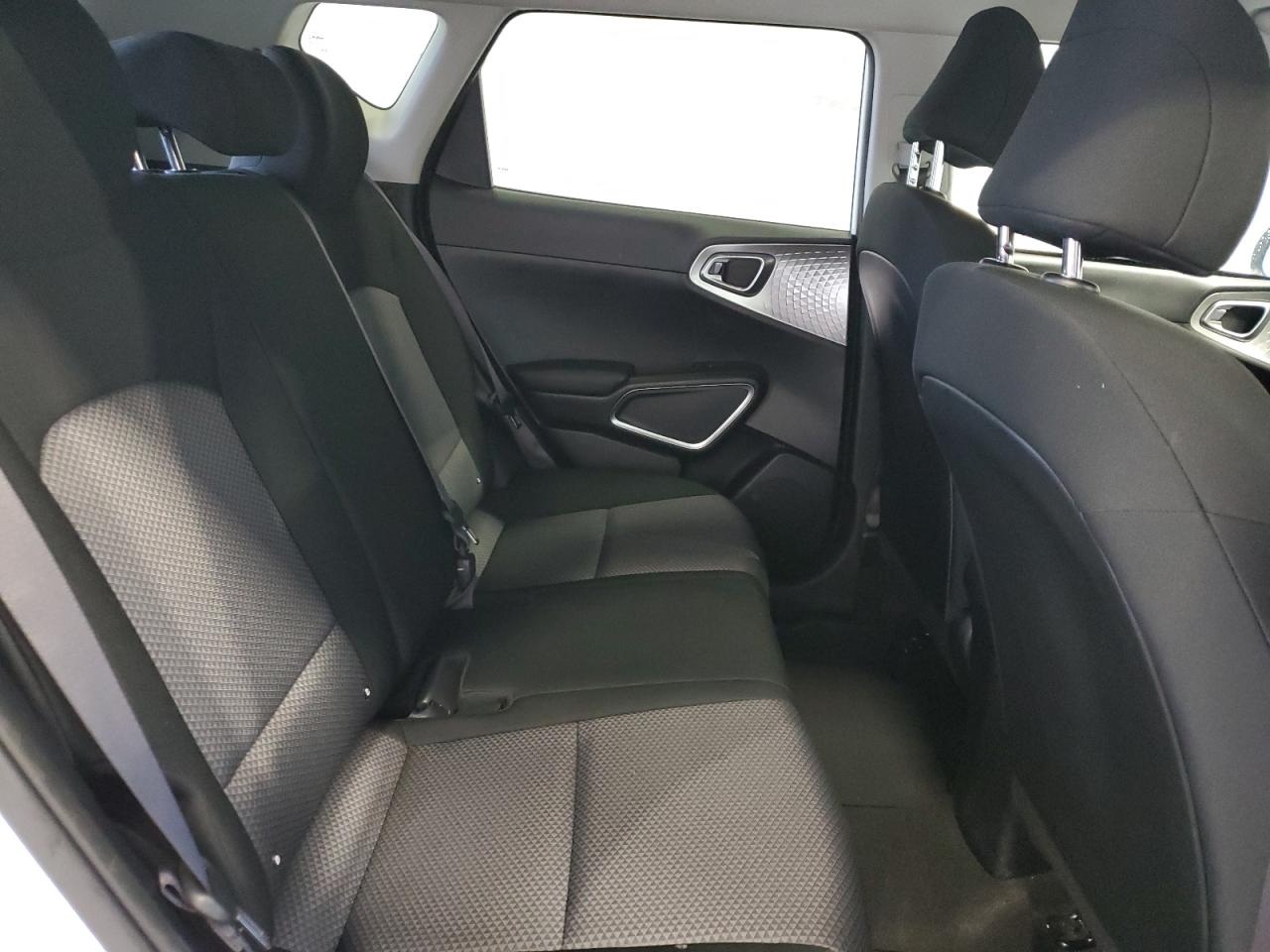 2023 Kia Soul - Image 11