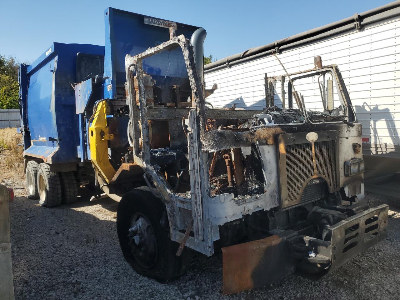 2011 Peterbilt 320 en Venta en Des Moines, IA - Burn