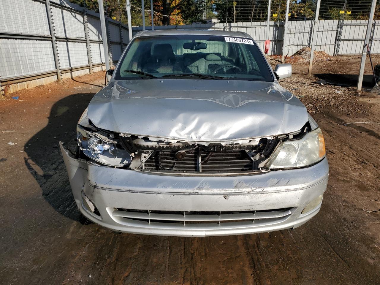 2002 Toyota Avalon - Image 5