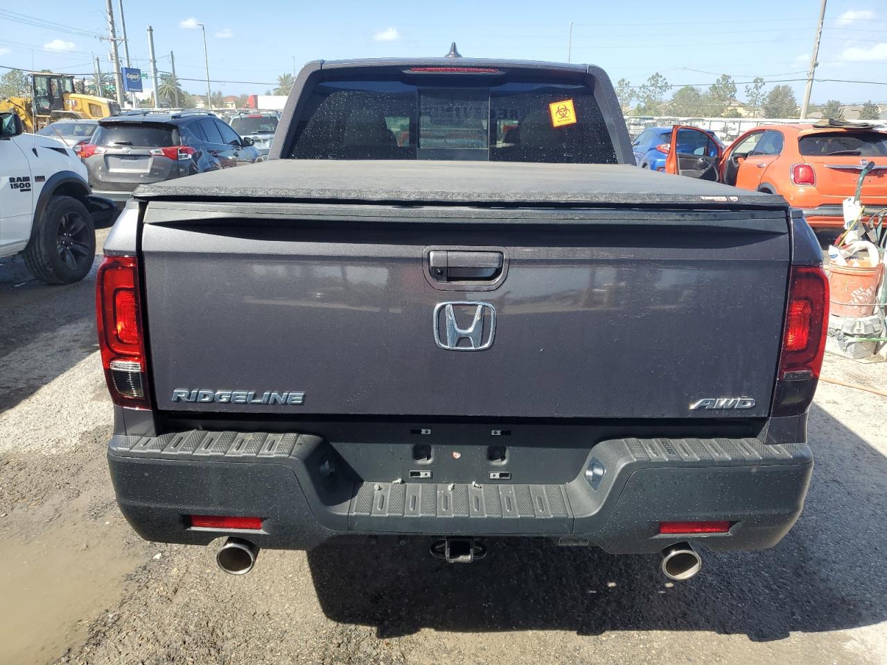 2022 Honda Ridgeline - Image 6