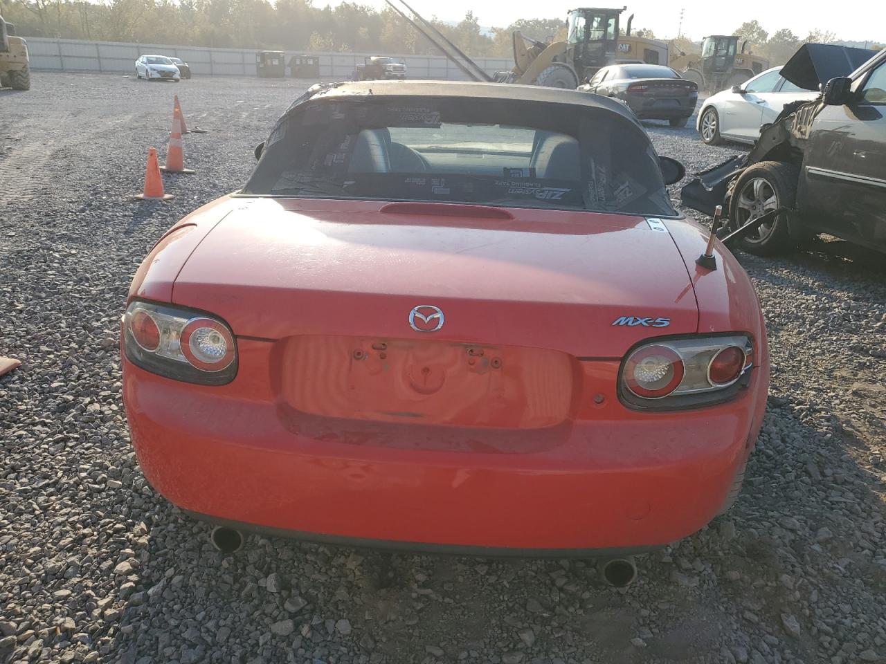 2008 Mazda Mx-5 Miata VIN: JM1NC25FX80150425 Lot: 77981674