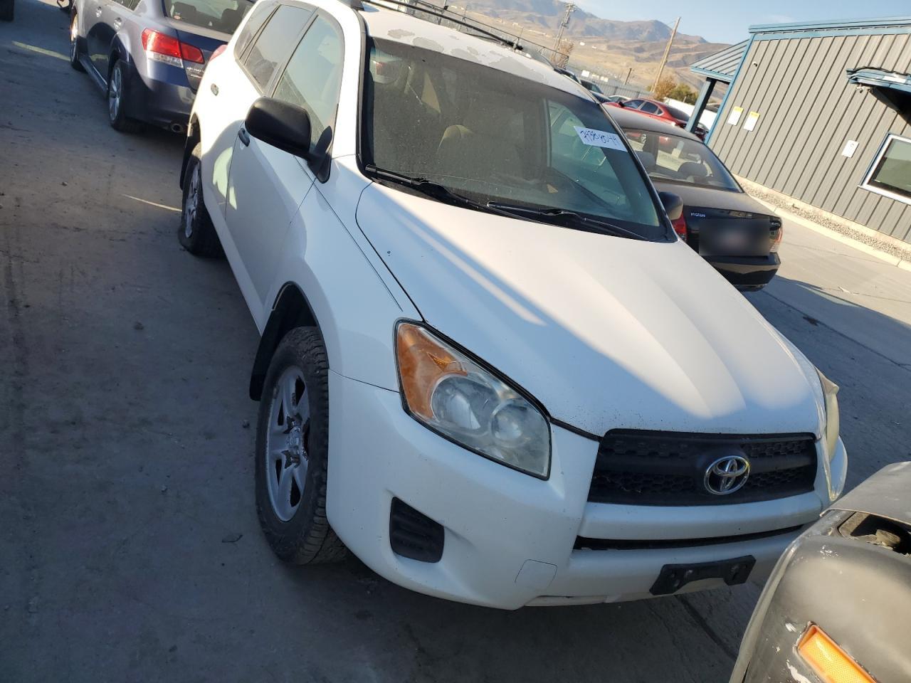 2011 Toyota RAV 4 - Image 5