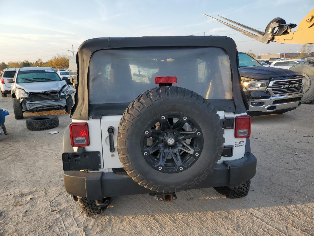 2014 Jeep Wrangler Unlimited Sport VIN: 1C4BJWDG2EL294653 Lot: 78126534