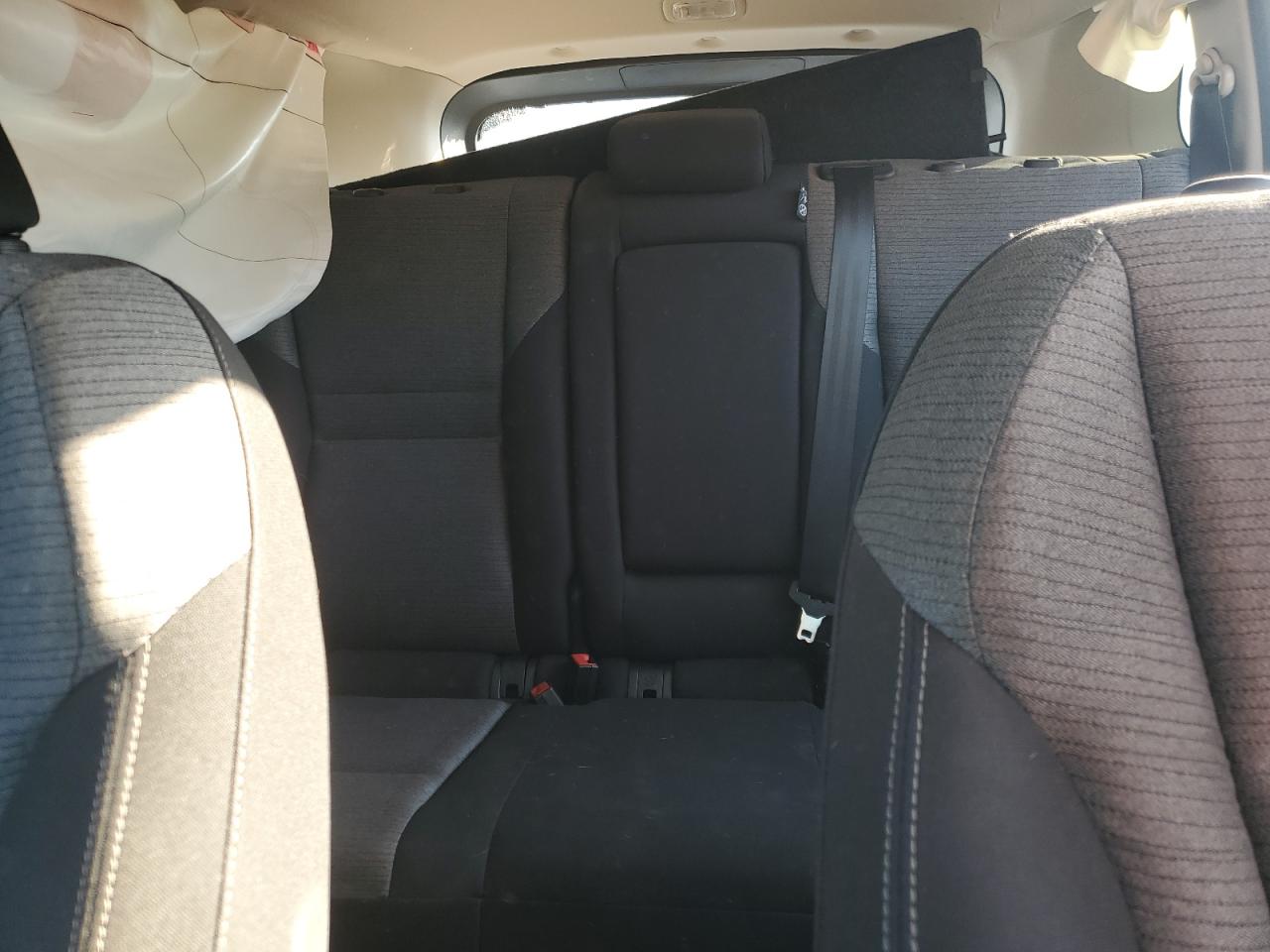 2021 Nissan Rogue - Image 10