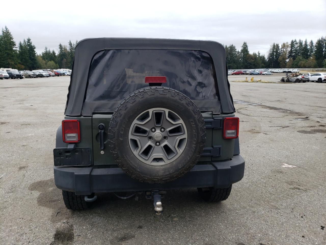 2015 Jeep Wrangler Unlimited Rubicon VIN: 1C4BJWFG2FL738676 Lot: 75964704