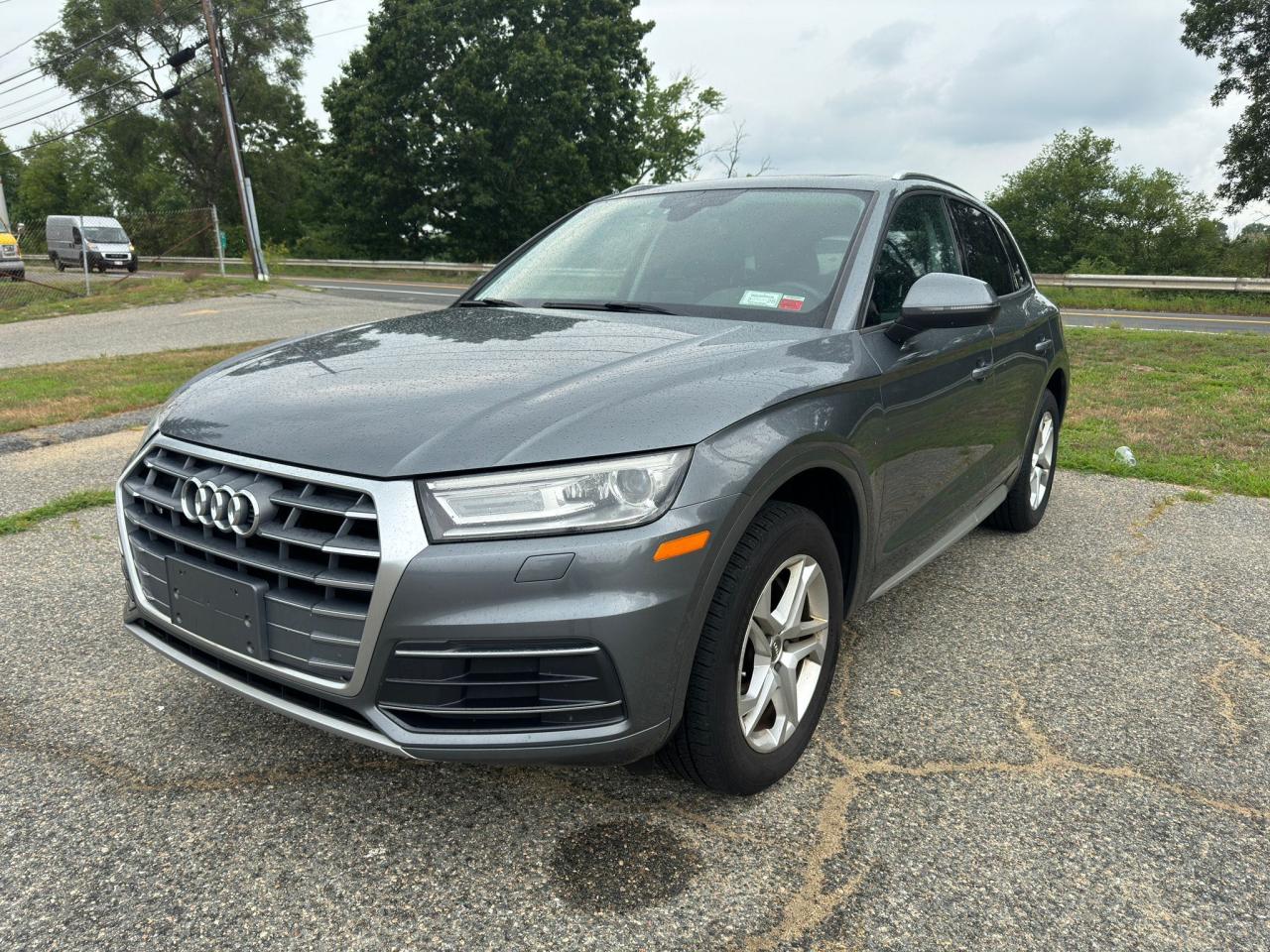 WA1ANAFY4J2075549 2018 AUDI Q5 - Image 2