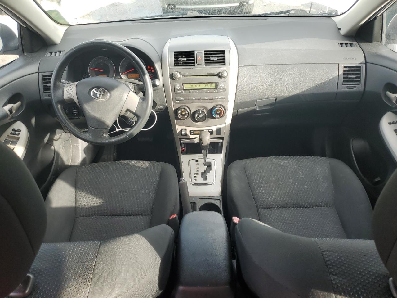 2010 Toyota Corolla - Image 8