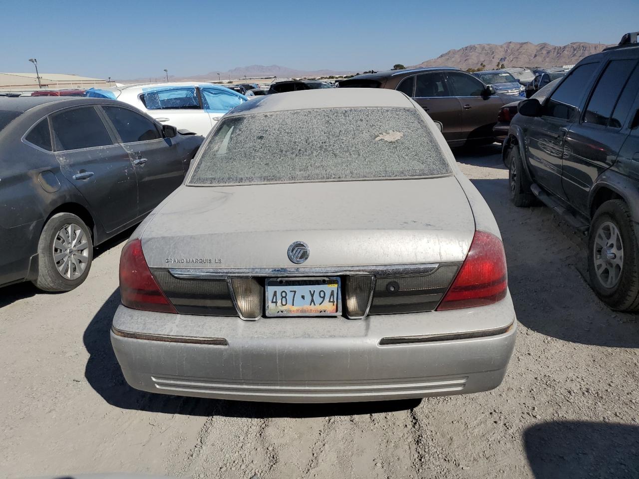 2008 Mercury Grand Marquis Ls VIN: 2MEFM75VX8X621690 Lot: 66443964