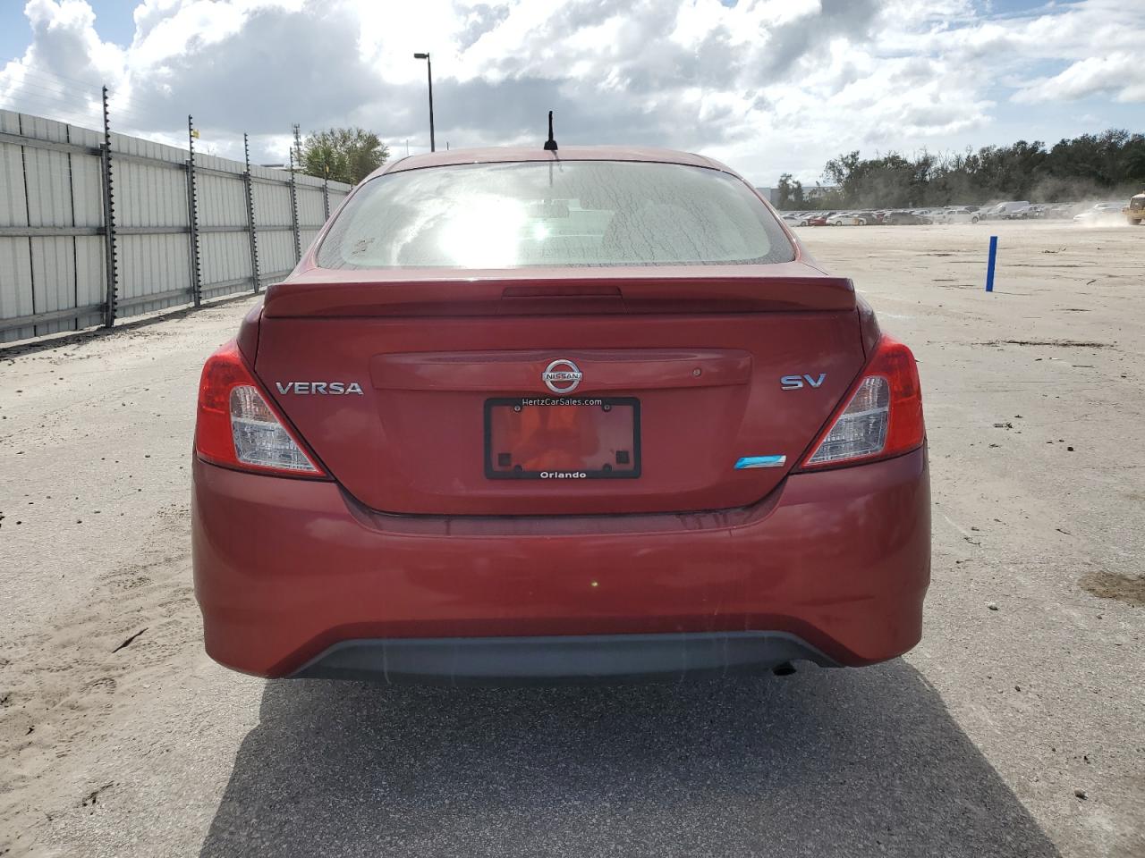 3N1CN7AP8GL807403 2016 Nissan Versa S