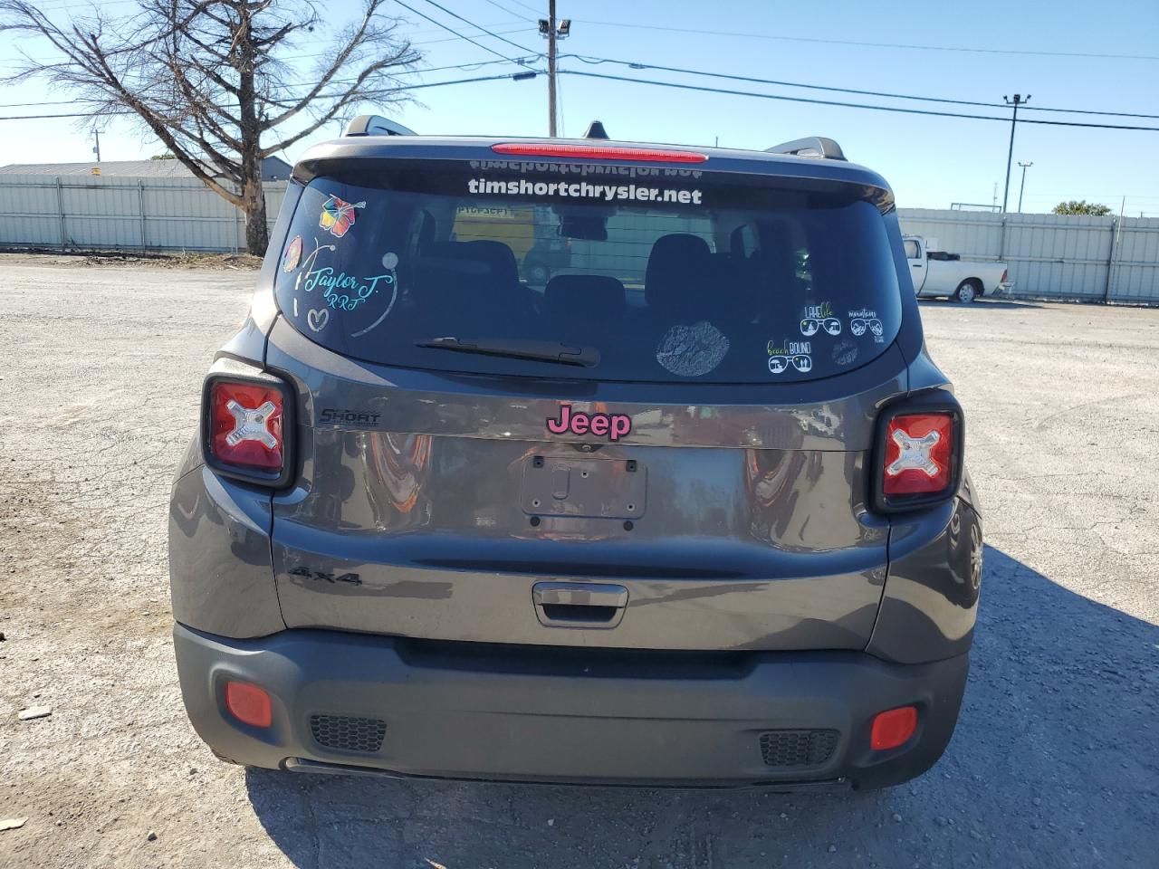 ZACCJBBB3JPG87541 2018 Jeep Renegade Latitude