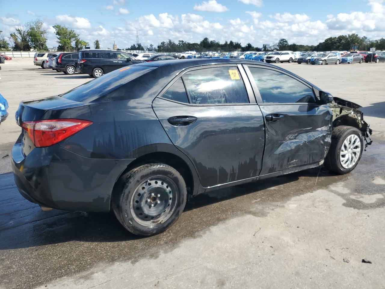 2018 Toyota Corolla - Image 3
