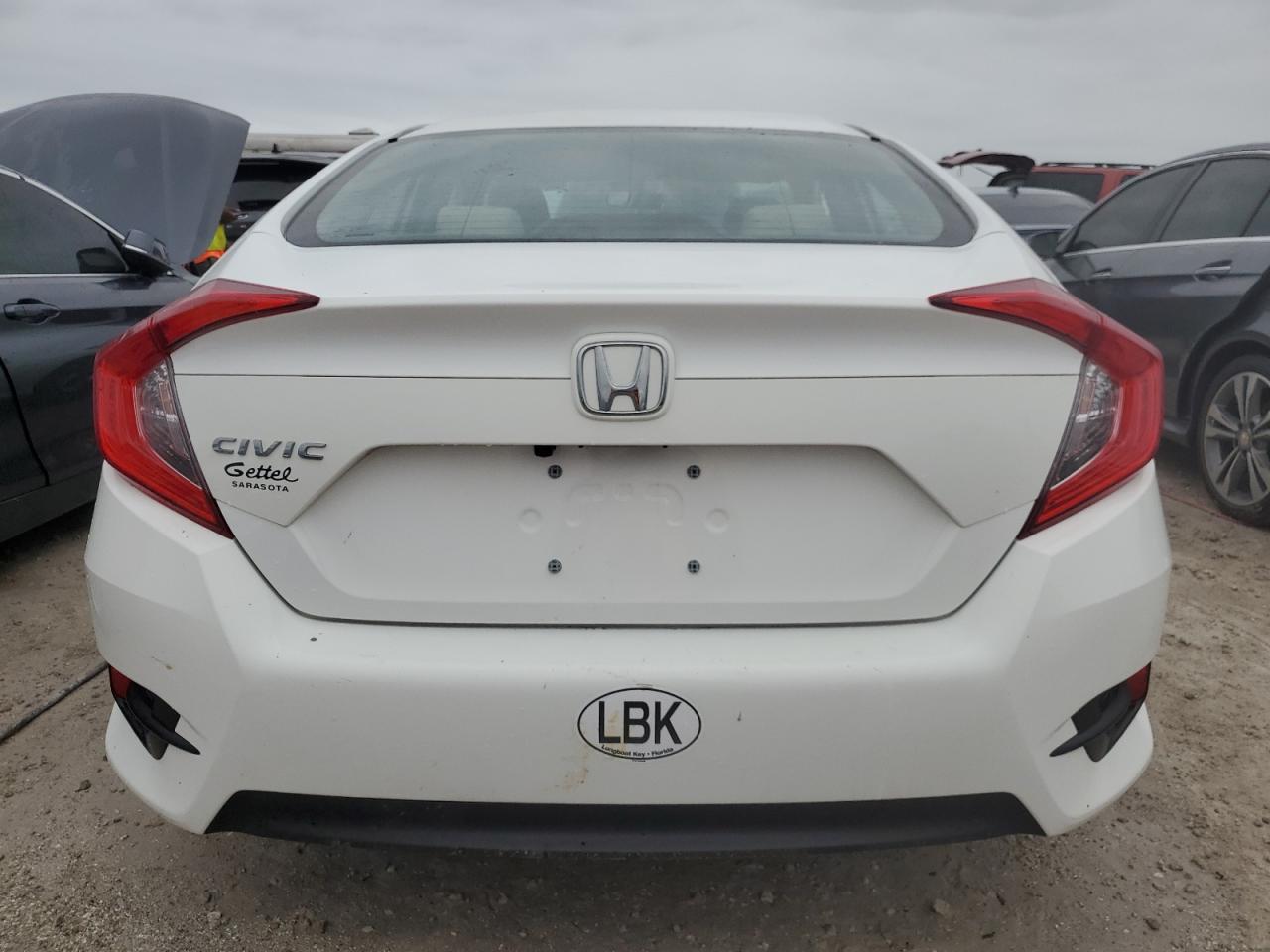 2018 Honda Civic Lx VIN: 2HGFC2F59JH589757 Lot: 75476264