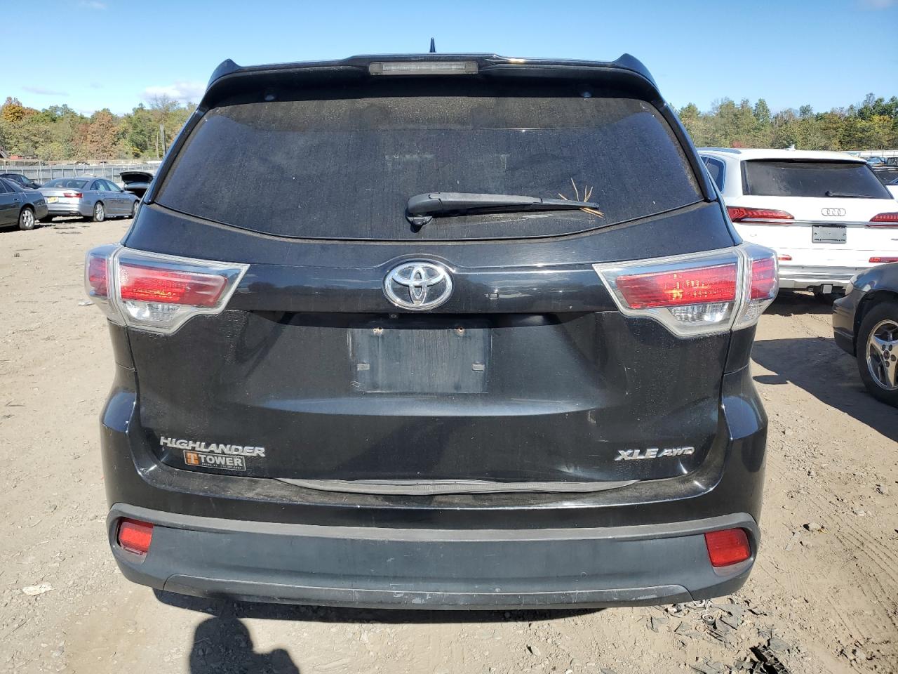 2016 Toyota Highlander Xle VIN: 5TDJKRFH6GS227975 Lot: 75273064