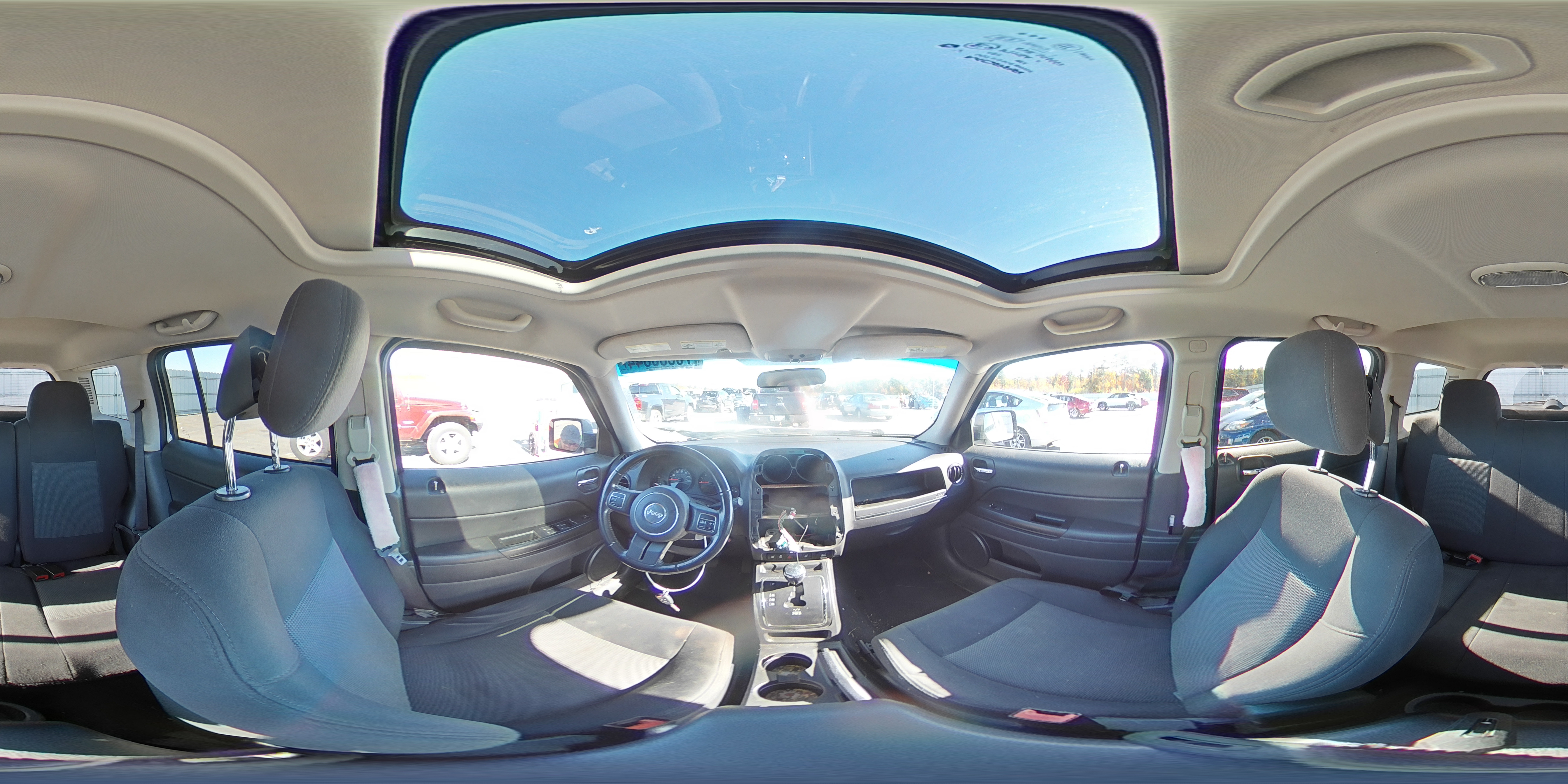 2011 Jeep Liberty (Patriot) - Image 14