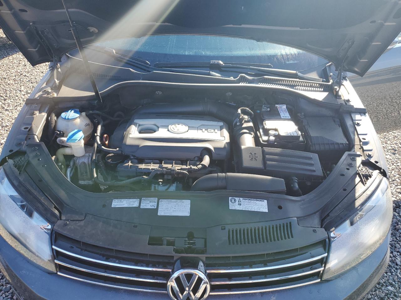 WVWFW8AH3DV002524 2013 Volkswagen Eos Lux