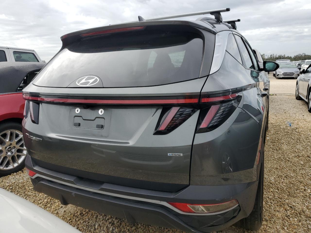 2022 Hyundai Tucson - Image 6
