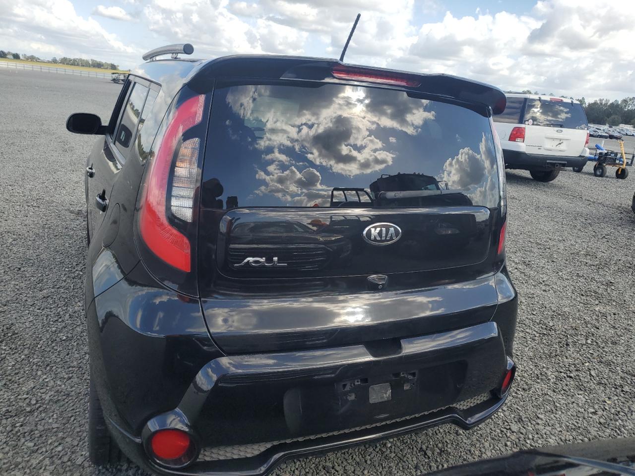 2016 Kia Soul + VIN: KNDJP3A52G7345625 Lot: 76563604