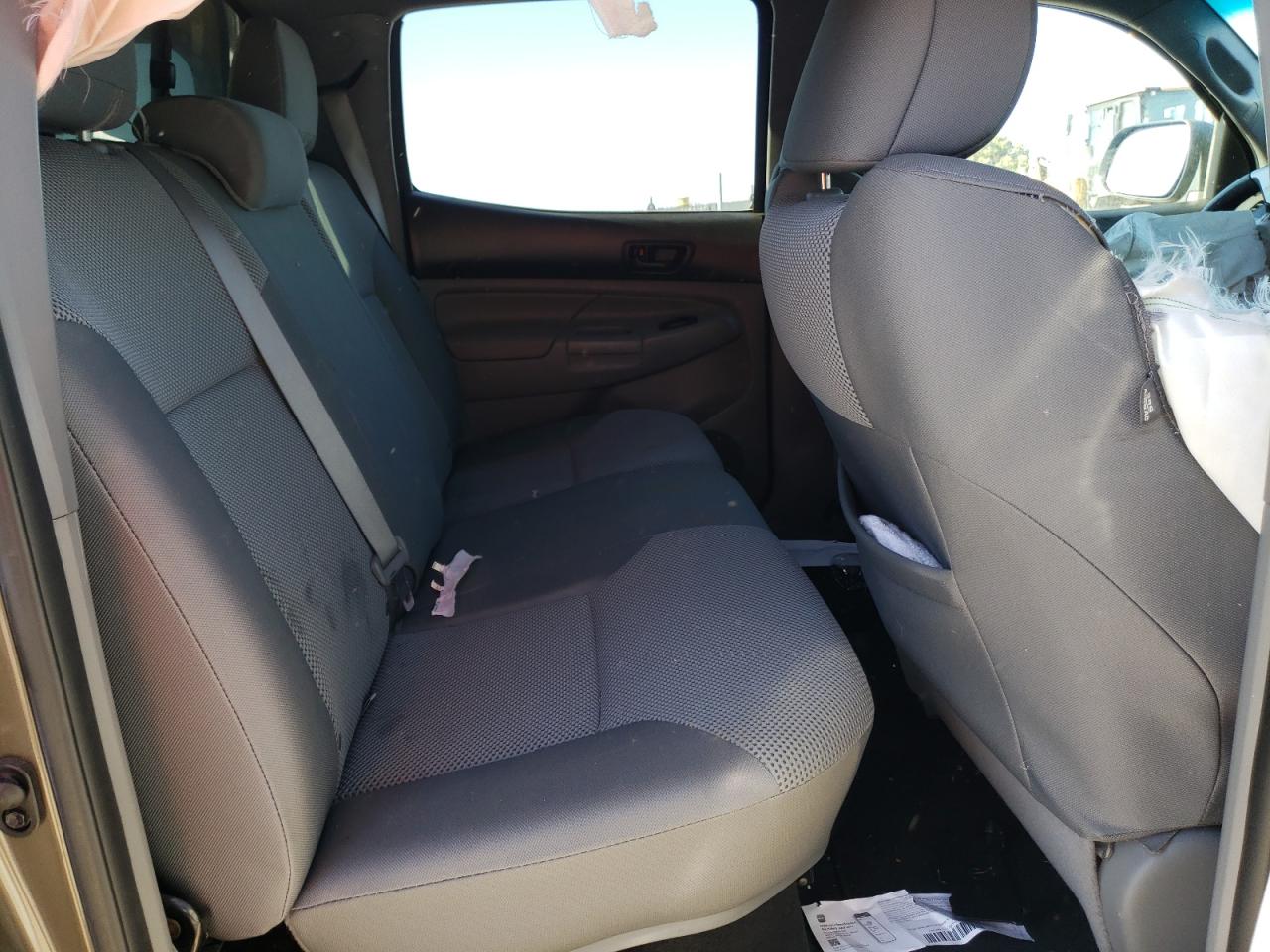 2012 Toyota Tacoma - Image 10