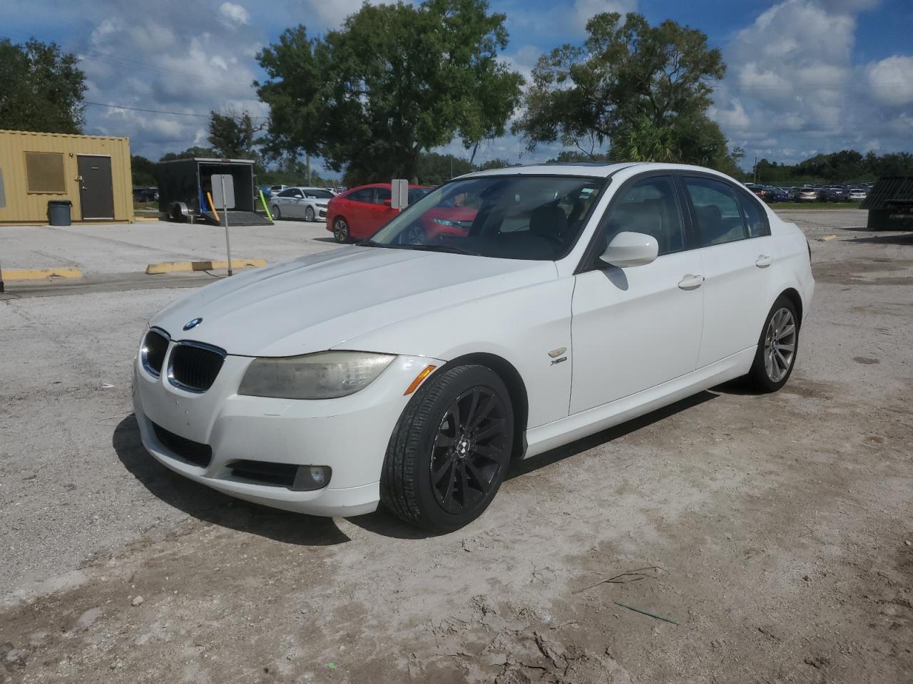 2011 BMW 3er - Image 1