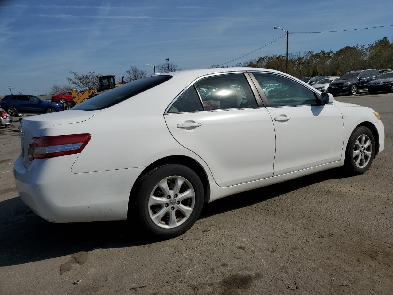 2010 Toyota Camry - Image 3