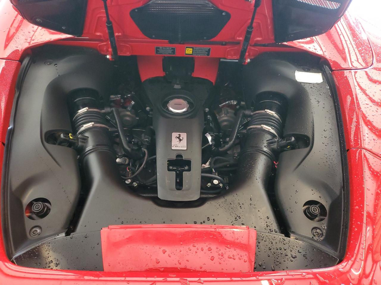 ZFF93LMA2M0264413 2021 Ferrari F8 Spider