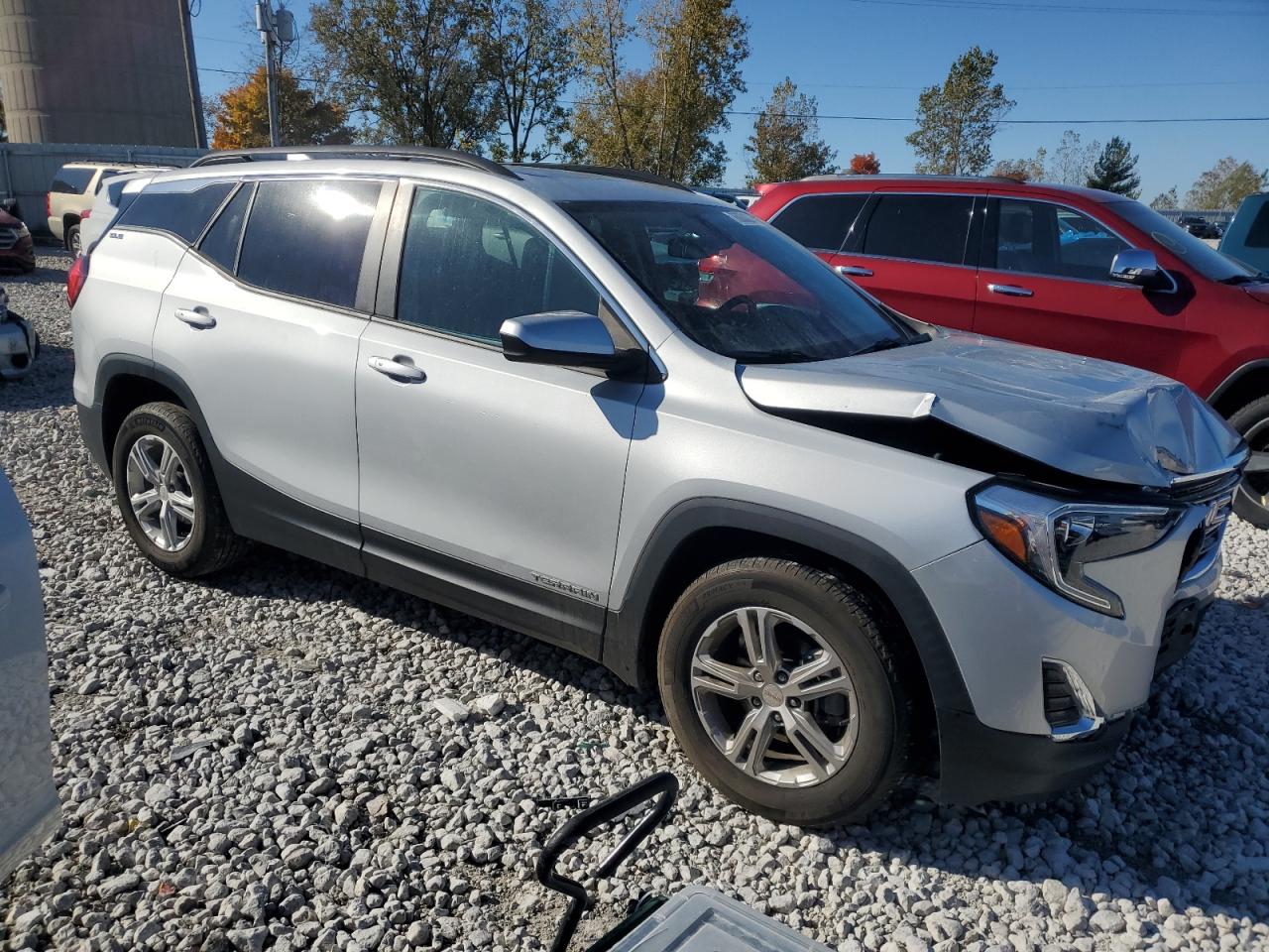 2021 GMC Terrain - Image 4