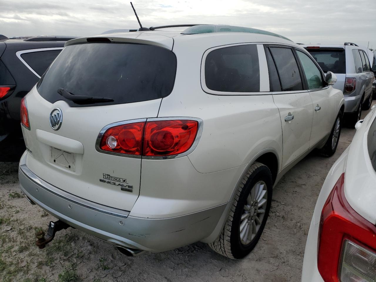2008 Buick Enclave - Image 3