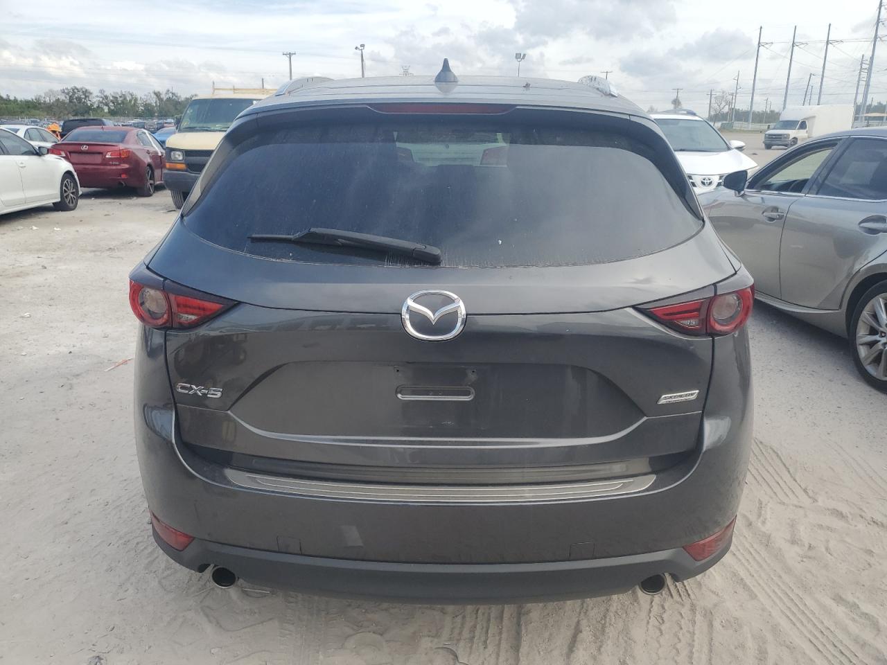 2018 Mazda Cx-5 Grand Touring VIN: JM3KFADM1J0321256 Lot: 77701844