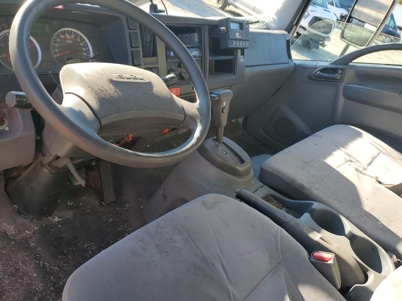 JALE5W161H7900680 2017 Isuzu Nqr