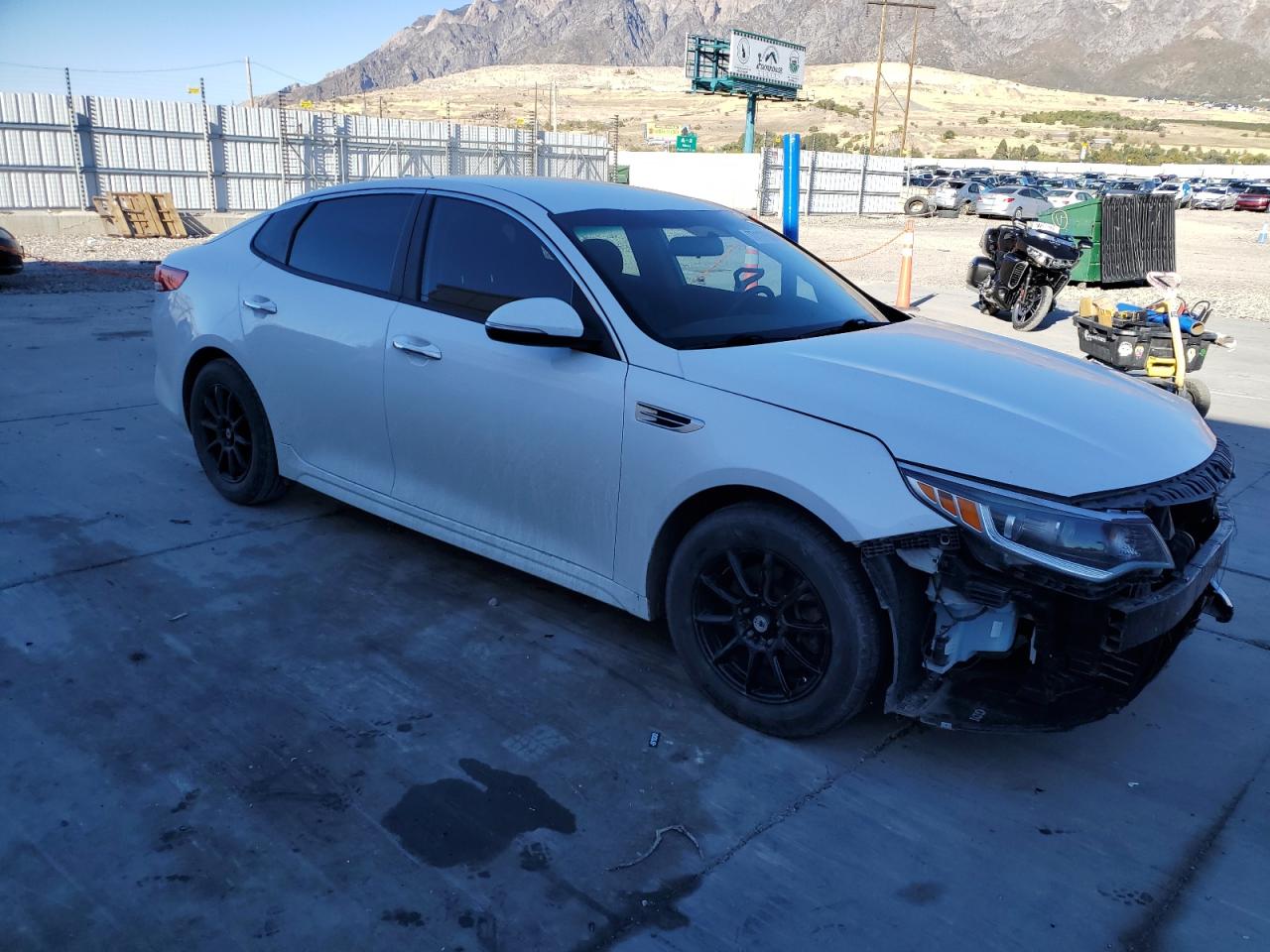 2018 Kia Optima - Image 4
