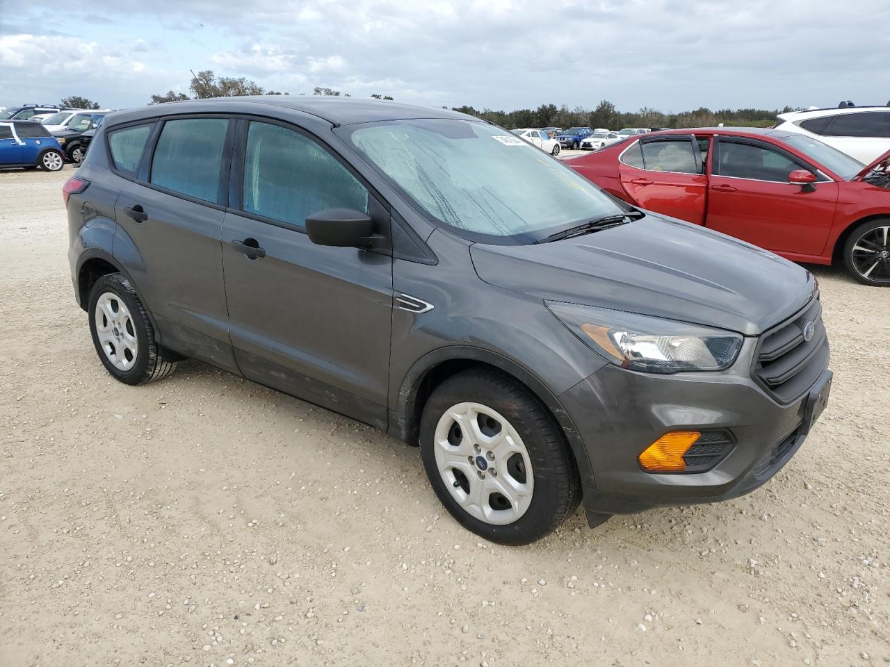 2019 Ford Escape - Image 4