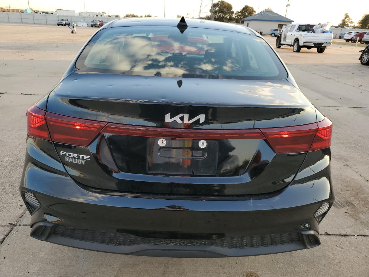 2023 Kia Forte Lx VIN: 3KPF24AD0PE669710 Lot: 75791904