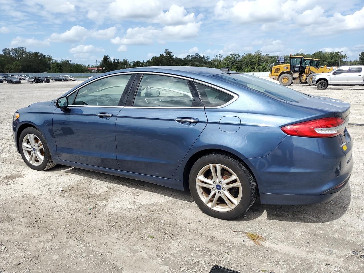 3FA6P0HD7JR210499 2018 FORD FUSION - Image 2